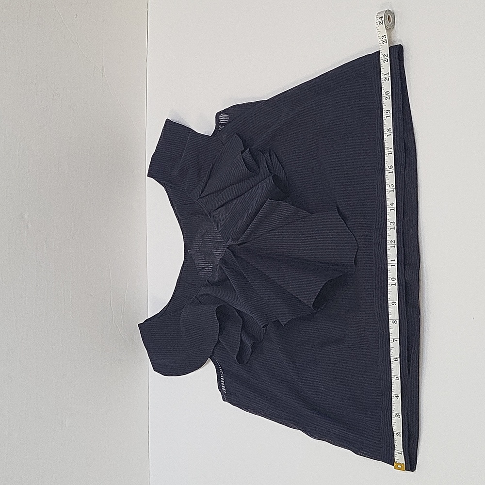 BCBG MaxAzria Ruffle Collar blouse - Picture 11 of 14